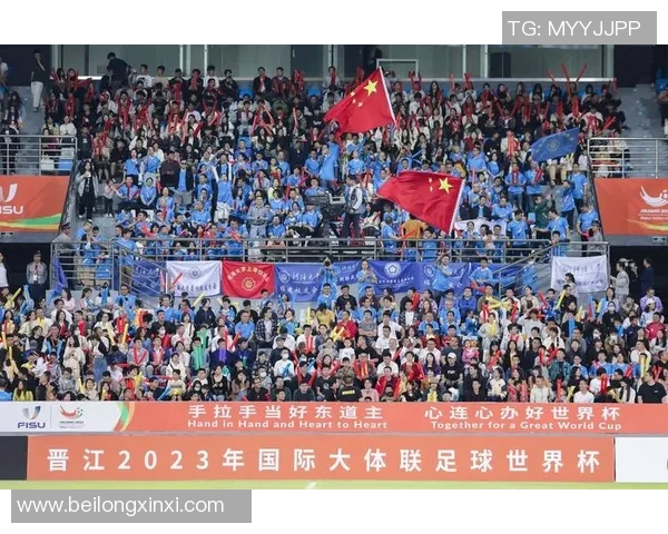 韩国足球明星朴智星的辉煌历程与对足球的热爱